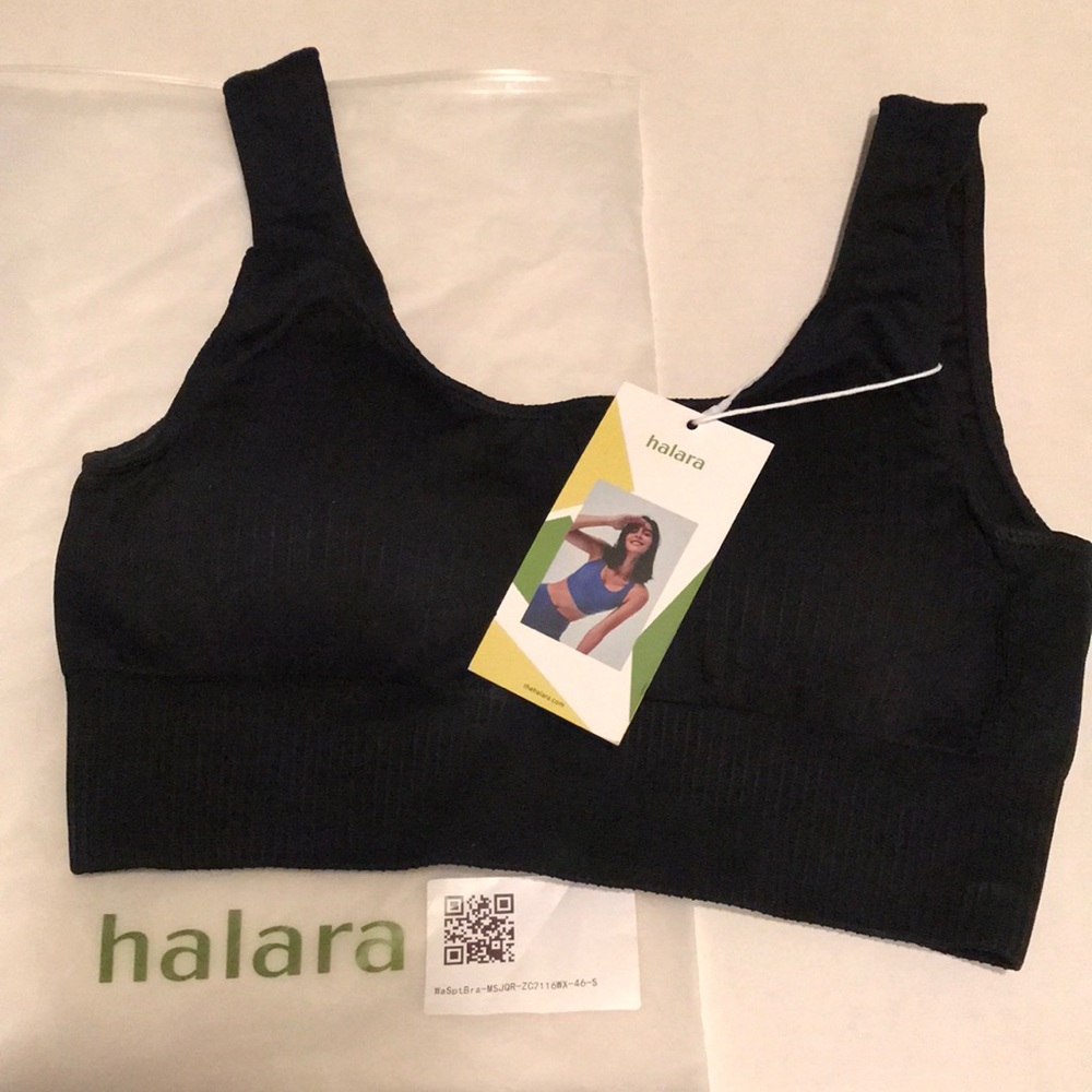 Halara sports bra small black NWT
